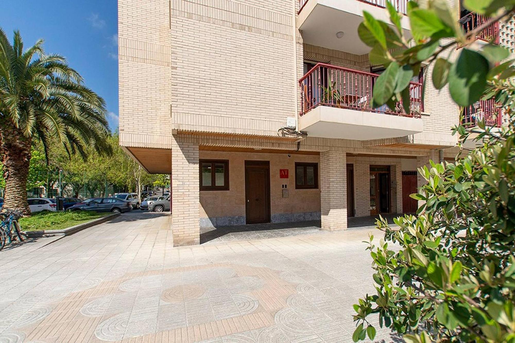 Apartamentos Lurralde Сарауц Екстер'єр фото
