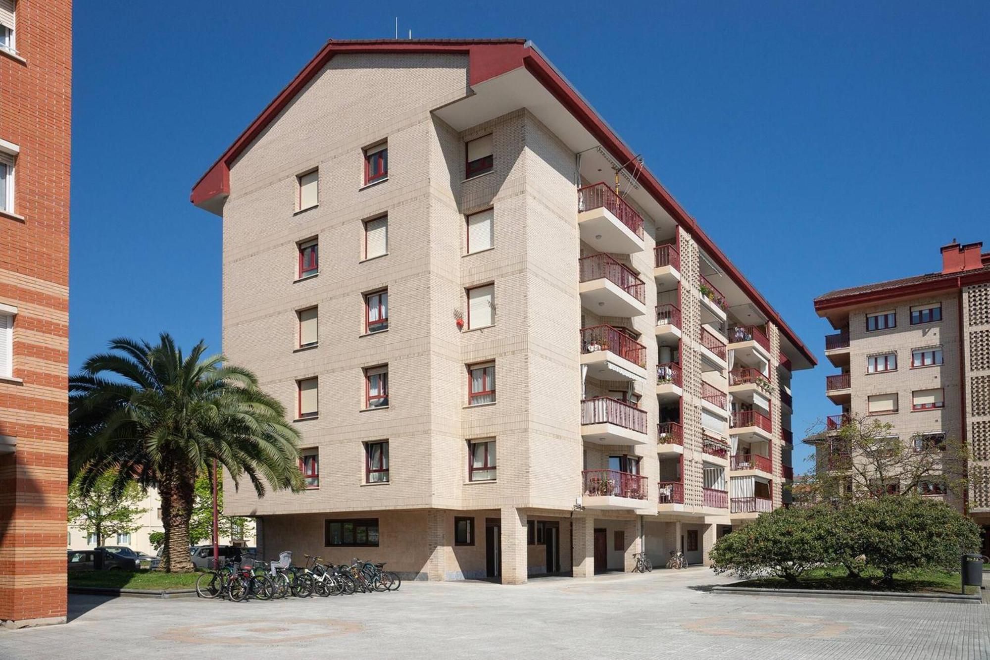 Apartamentos Lurralde Сарауц Екстер'єр фото